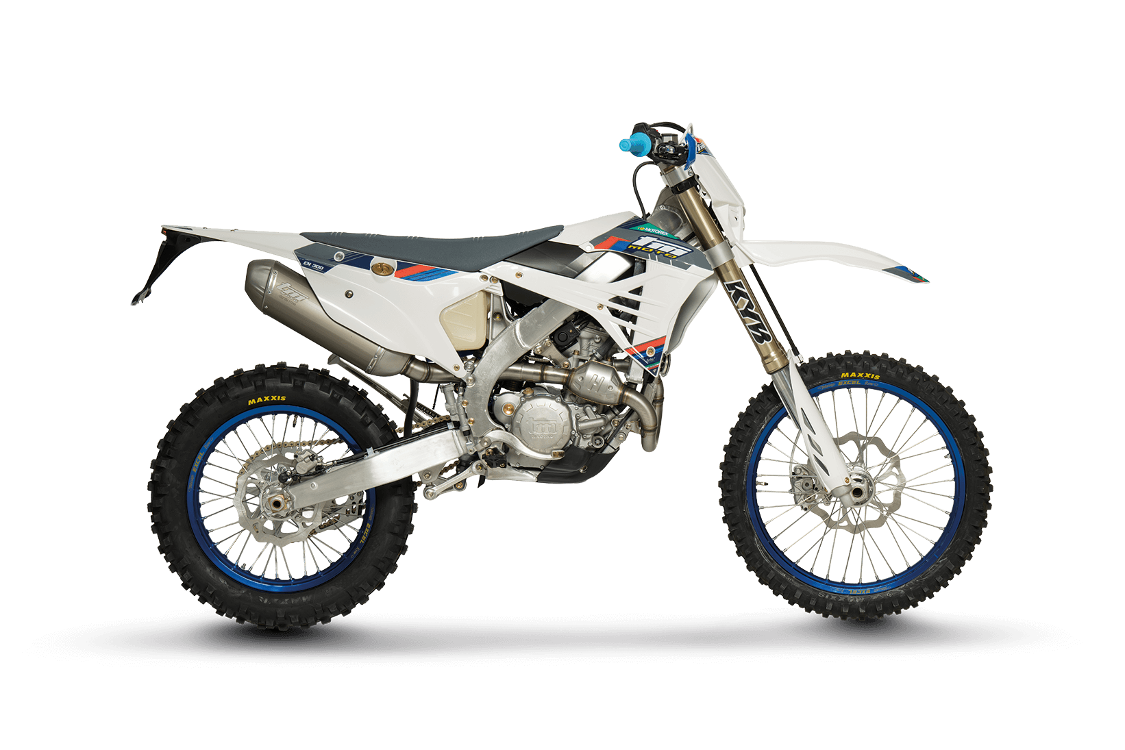 EN-300-MOTO-BIANCA-4T-FI-3